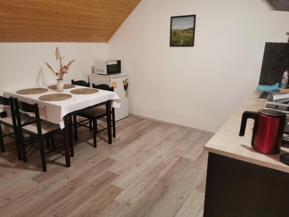 Apartman U Brabcu Прахатице Экстерьер фото